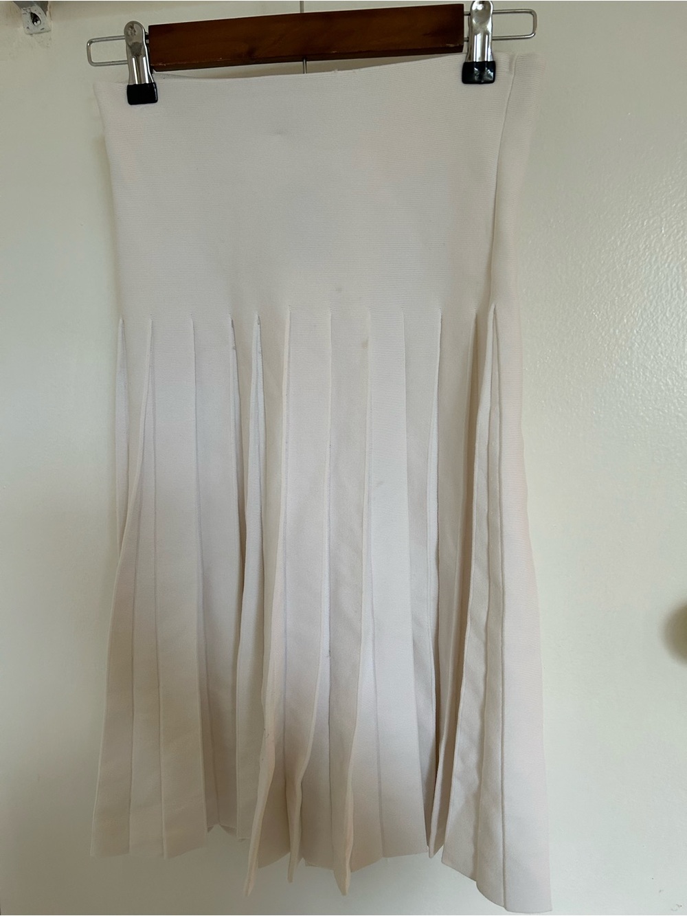 Women's white Pleated Midi Skirt